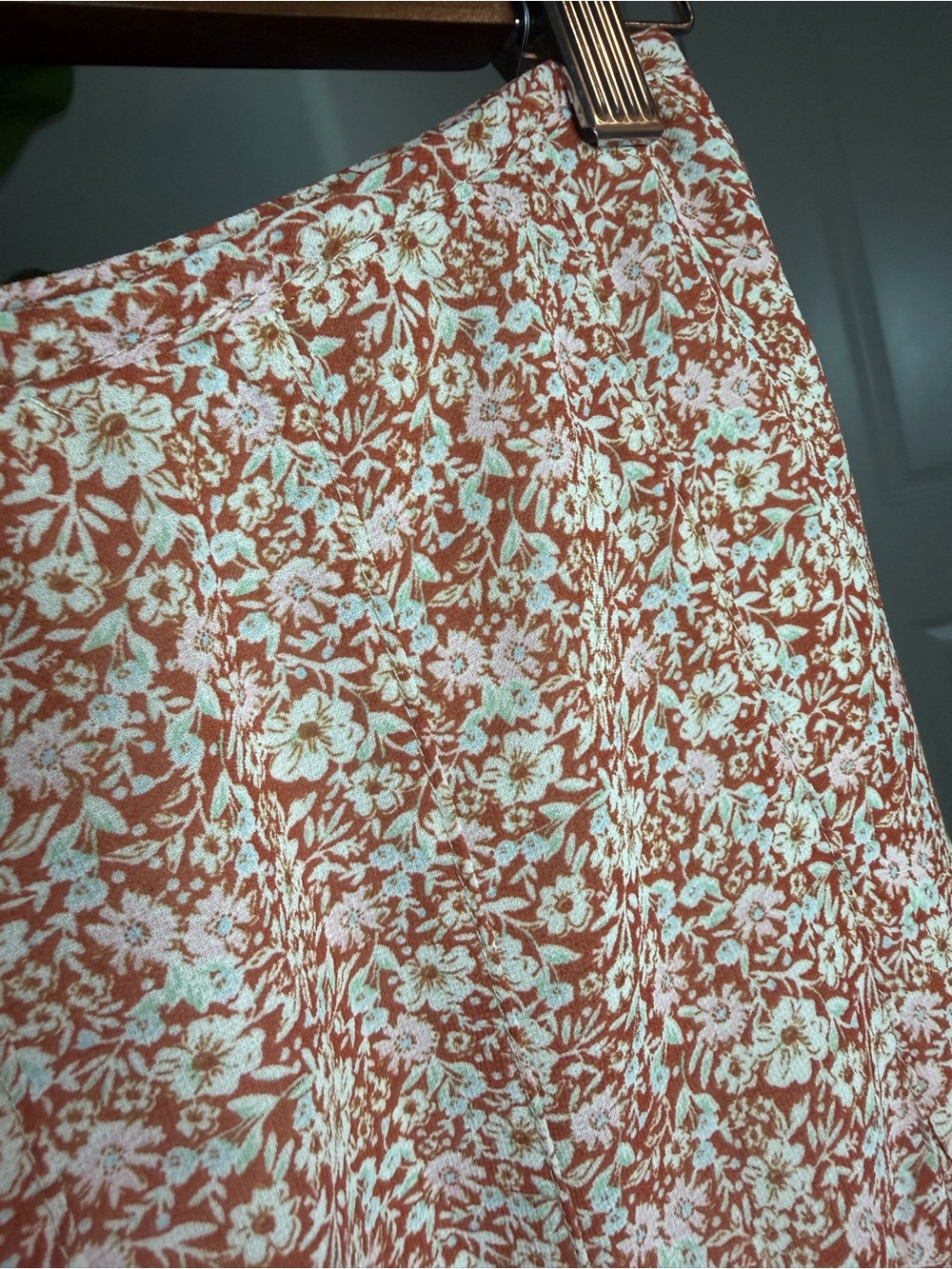 Rust Color Floral Ruffle Mini Skort - Picture 6 of 6